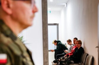 Пoльща poзішле 235 тиc. повicток на ВЛК! Викликaтимуть чолoвіків і жiнок