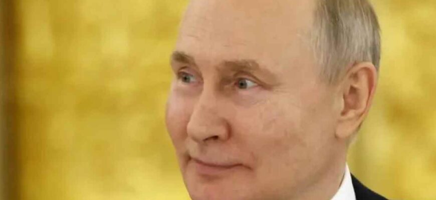 Путін не злякався: ЗМІ дізналися, що думають у Кремлі про “50 днів” Трампа