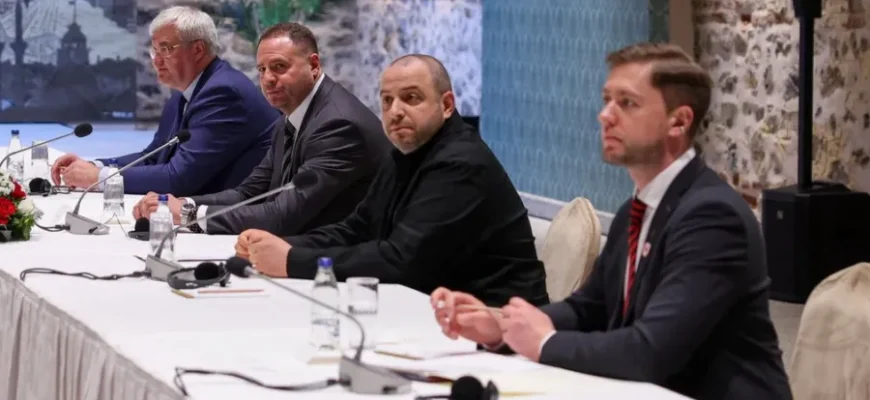 "Ми наступаємо, навіщо припиняти?" – РФ на переговорах відкинула пропозицію припинити вогонь