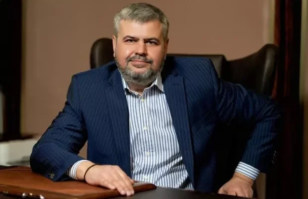 Ринкова ціна – 4 млн: Один із авторів скандального закону про НАБУ купив собі авто (документ)