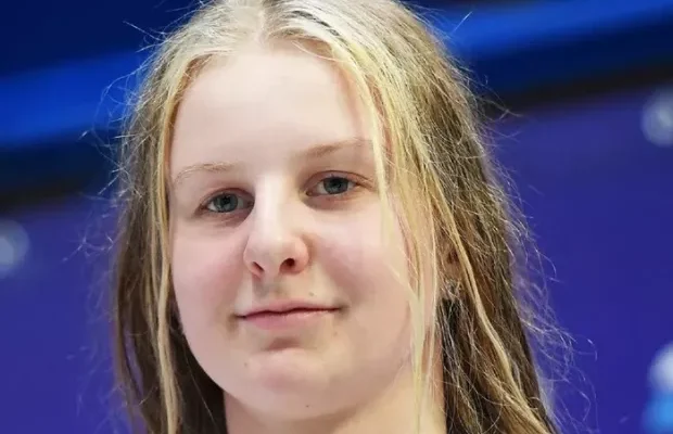 “Це був крінж”: Росіянка, яка підтримує війну, виступила на чемпіонаті світу з плавання, але медалі не здобула (відео)