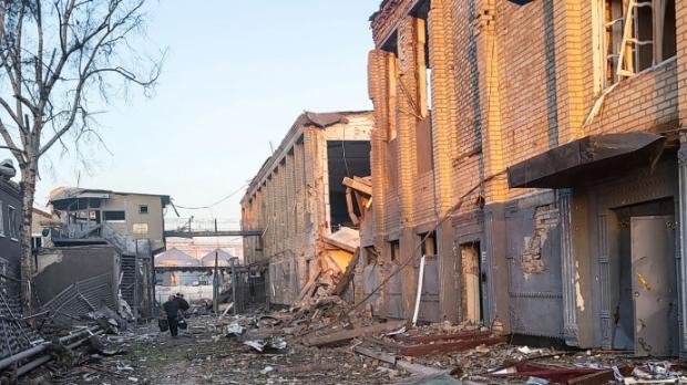 У треті роковини теракту в Оленівці: Росіяни атакували виправну колонію на Запоріжжі – 17 загиблих, 42 поранених (фото, відео)