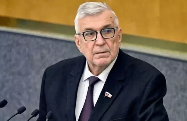 Воскрес заради “спільної справи”?: У Росії депутат-покійник взяв участь аж в 11 голосуваннях Воскрес заради “спільної справи”?: У Росії депутат-покійник взяв участь аж в 11 голосуваннях