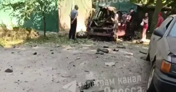 Якраз сідав у поїзд: В Одесі по “гарячих” слідах схопили хлопця, який підірвав авто на замовлення росіян