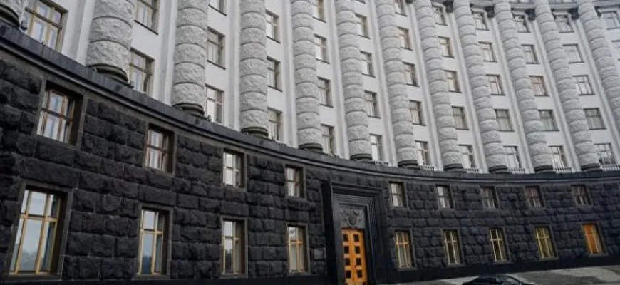 Зеленський представив “слугам” кандидатів на посади нових міністрів