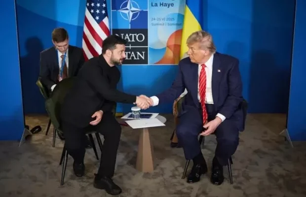 Зміна уряду в Україні напряму пов’язана з Трампом, – джерела