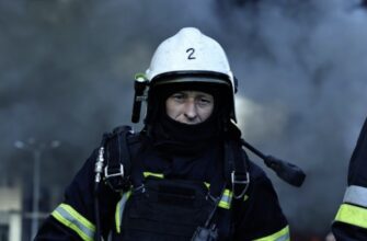 У вогні будинки, супермаркет і дитсадок, місто – в диму від пожеж: наслідки атаки на Київ
