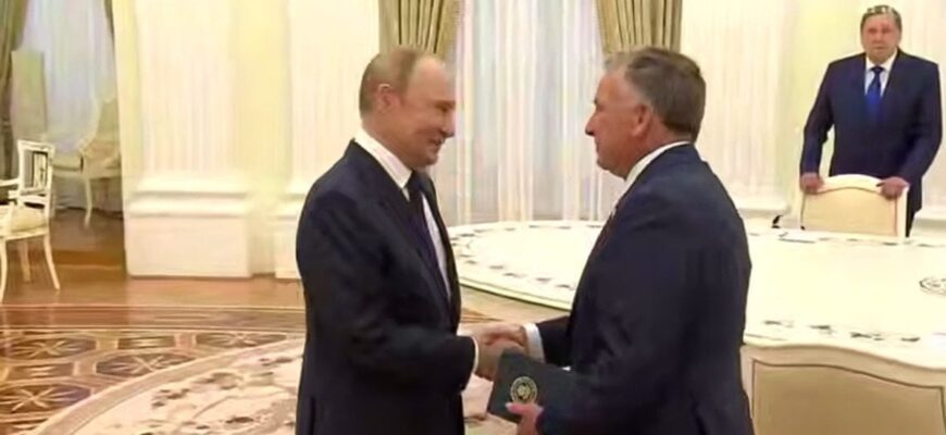 У Москві розпочалася зустріч Путіна й Віткоффа