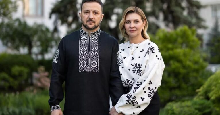 Зеленський вразив вишиванкою з особливuм сенсом на День Незалежності: скільки вона коштує