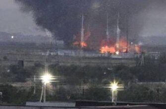 Україна розбиває нафтову інфраструктуру ворога: з’явилися кадри палаючого НПЗ на Кубані