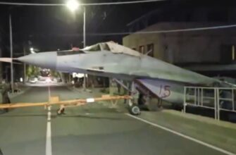 Протаранили стовп і перила: відірваний російський МіГ-29 вночі “підняв на вуха” Єреван