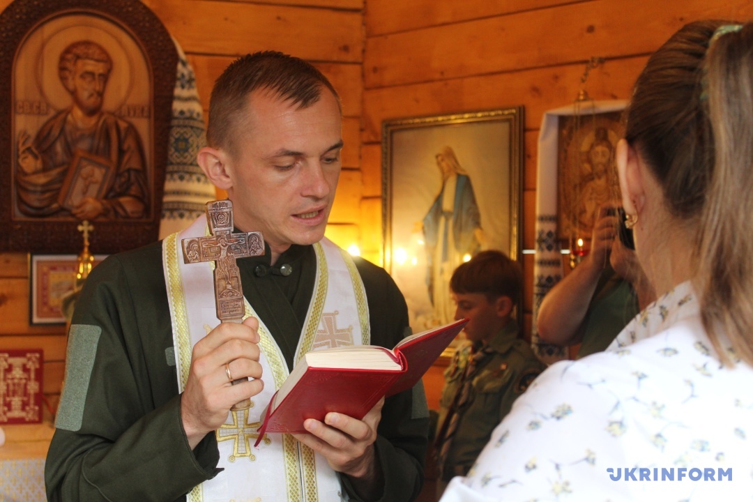 Капелан ЗСУ отець Павло Сосновський