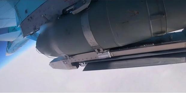 “Чого вони над нами літають?!”: Росіяни обурюються, що авіація РФ скидає снаряди на їхні будинки та городи (аудіо) “Чого вони над нами літають?!”: Росіяни обурюються, що авіація РФ скидає снаряди на їхні будинки та городи (аудіо)