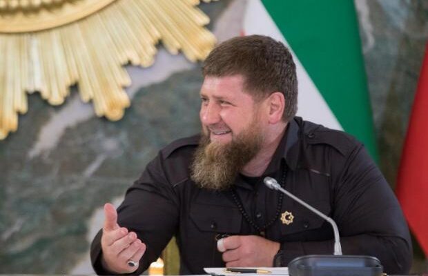 Мета була дуже проста: Кадиров приїхав в окупований Маріуполь (фото)