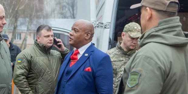 “Мета – притягнути Путіна до відповідальності”: Наближений до Трампа пастор Бернс зробив заяву щодо зустрічі на Алясці “Мета – притягнути Путіна до відповідальності”: Наближений до Трампа пастор Бернс зробив заяву щодо зустрічі на Алясці