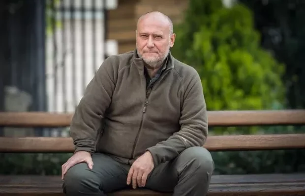“Ми з мамою дуже тебе любимо…”: Дмитро Ярош зворушливо привітав сина з 17-річчям (фото)