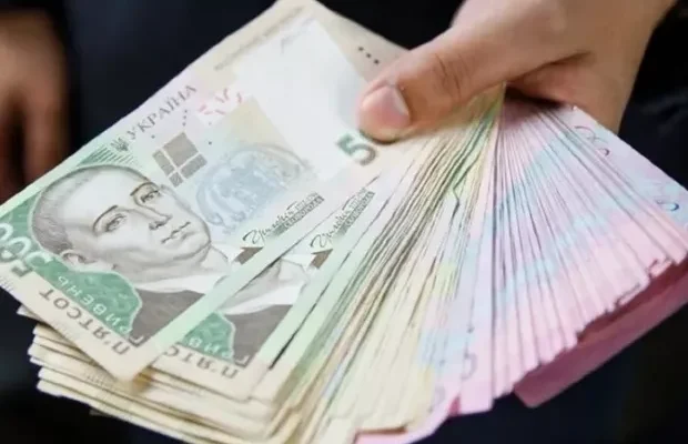 На грані виживання: Названо розмір мінімалки в Україні та інших країнах Європи – порівняння шокує На грані виживання: Названо розмір мінімалки в Україні та інших країнах Європи – порівняння шокує