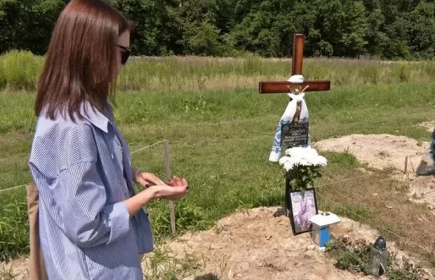 На Волині міська рада відмовилася ховати військового на Алеї Слави: Що стало приводом (відео) На Волині міська рада відмовилася ховати військового на Алеї Слави: Що стало приводом (відео)