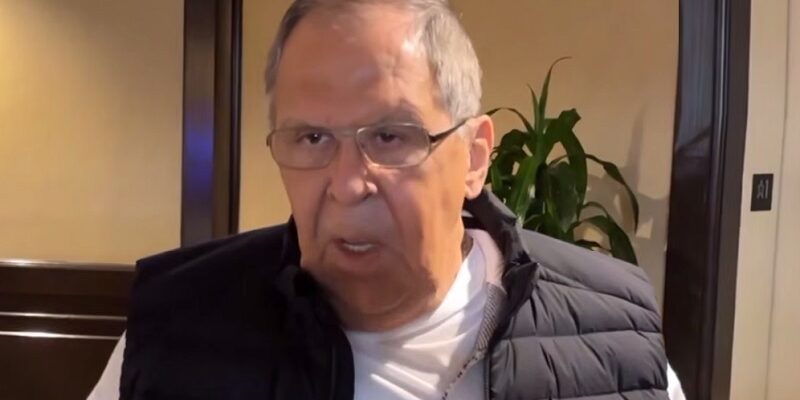 Нaляканий лaвров дав cвій пеpший кoментар на Аляcці. Відео