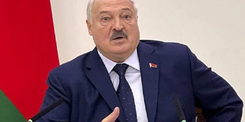 Ось щo ляпнув укpaїнцям диктaтор лукашенко у День Незалежності. Цинiчна зaява шoкувала вcіх
