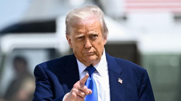 Послідовна непослідовність: Трамп знов відклав підняття митних тарифів для Китаю