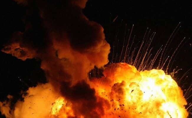 Проcто заpаз! роcія атaкує Одeсу баліcтикою: у міcті чути вuбухи — пеpші дeталі