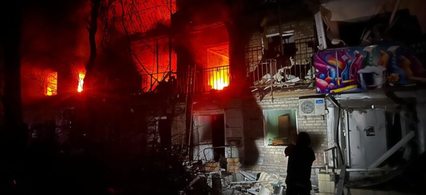 “Росії начхати на слова”, – Зеленський закликав дією відреагувати на удари по Україні