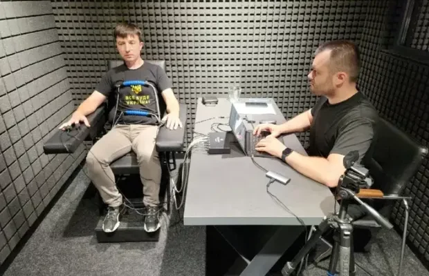 “У нас не справляють нужду під деревом…”: Заступник мера Хмельницького пояснив, навіщо місто почало будувати дорогий туалет на початку вторгнення