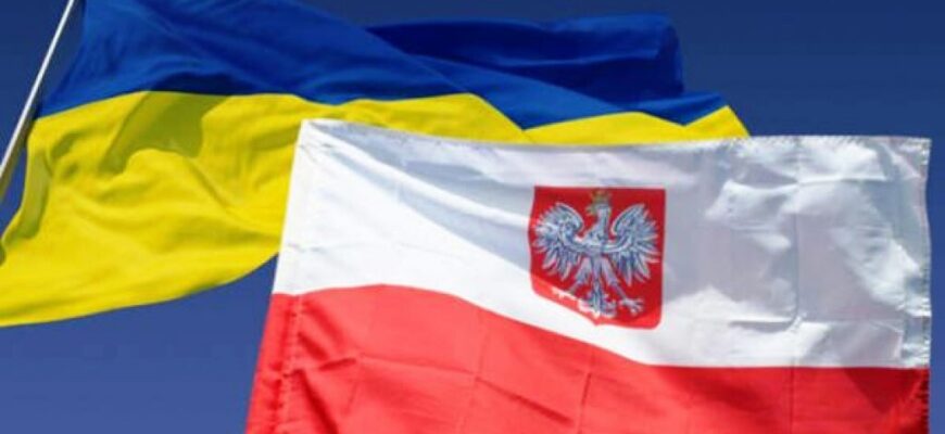 Українці гудбай: Польща «кинула» тисячі наших юнаків та дівчат