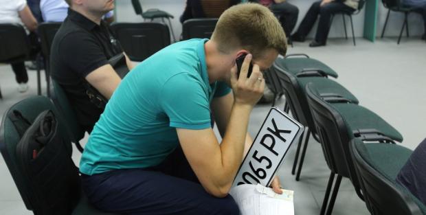 Ультрас Польщі закликають красти з авто українські номерні знаки, щоб “ускладнити життя українцям” (скріншот)