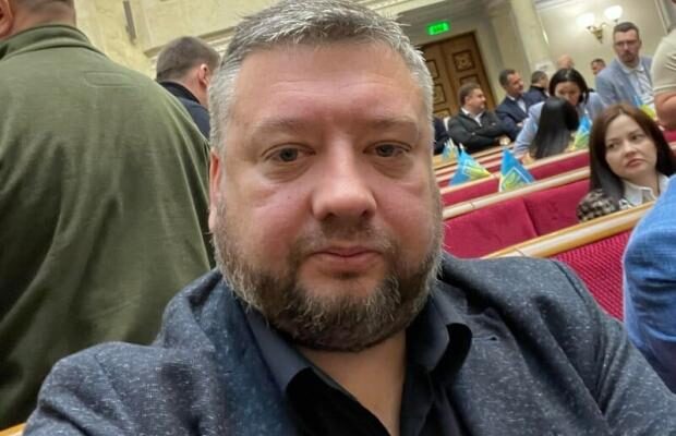 “Винні мають понести покарання”: Арахамія назвав ім’я депутата, який фігурує у справі про корупцію на закупівлі дронів