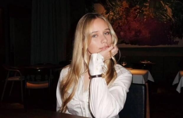 “Я ніколи не була проти війни, я обожнюю Росію та її уряд”: Позашлюбна донька Путіна заявила, що її акаунт в Instagram був фейковим
