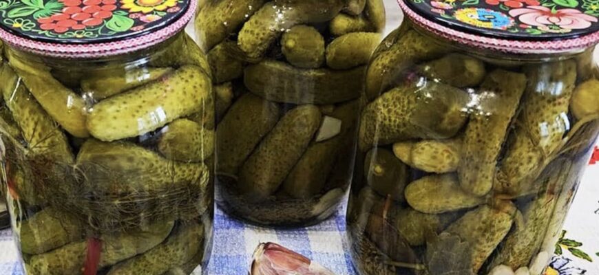 Огірки «Хрум-хрум» – моя гордість! Усі питають, що за спеції – а секрет у простоті!