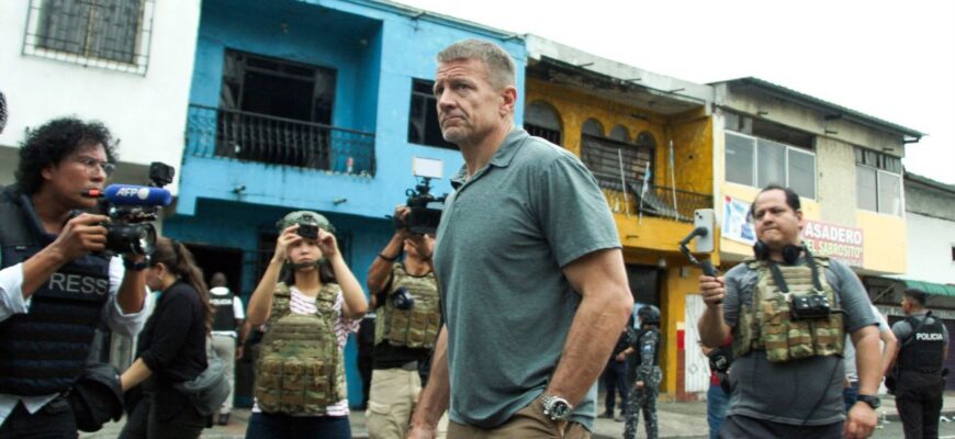 Guardian пише: американський MAGA-бізнесмен із кремлівськими зв’язками намагається зайти в український ринок дронів 😮 Чи допустять його сюди? ⚡