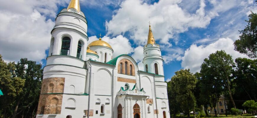 10 вересня: церковне свято сьогодні, який оберіг вішають над дверима для захисту сім’ї