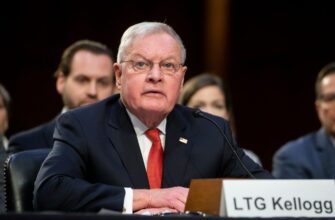 У Трампа попередили про ризик “виходу ситуації з-під контролю” після удару РФ по Кабміну України