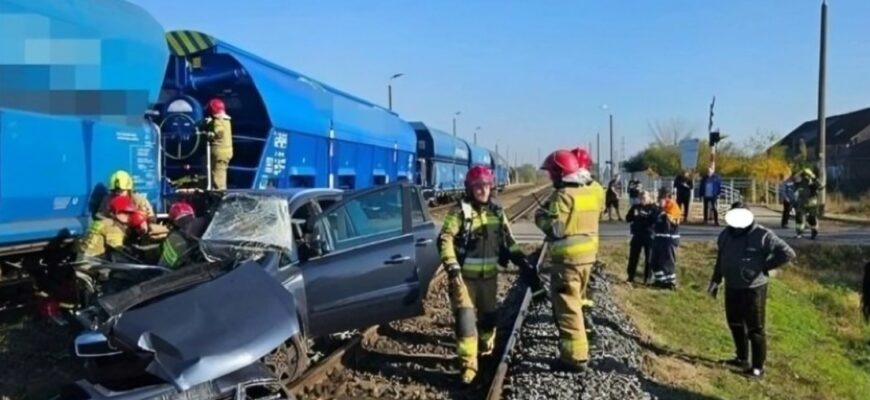 Ранковий k0шмар на залізничному nереїзді. Жlнка nом’ерла, а лlкарі були безnорадні…