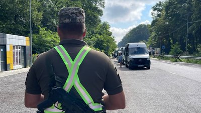 Польськи фермери знову блокують кордон з Україною: що їм не подобається цього разу..