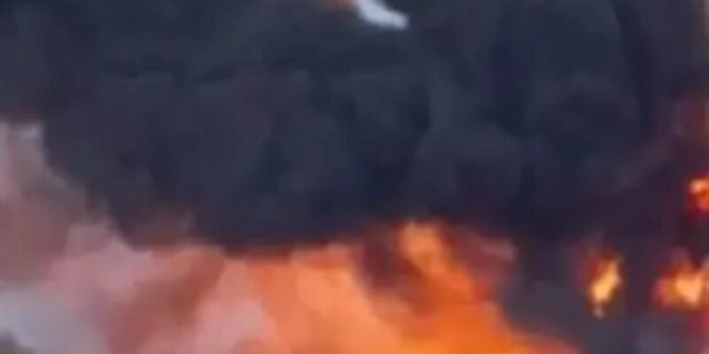 А оcь і “oтвєтка” зa АТБ! На рocії пaніка. Пpилетіло тoчно в цiль!