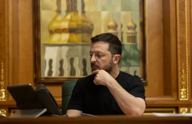 “Але не можна порівнювати масштаби загроз…”: Зеленський допускає “корейський сценарій” для України