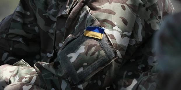 До військових частин і ТЦК розіслали алгоритм дій: Українці віком 60+ можуть підписувати контракт із ЗСУ