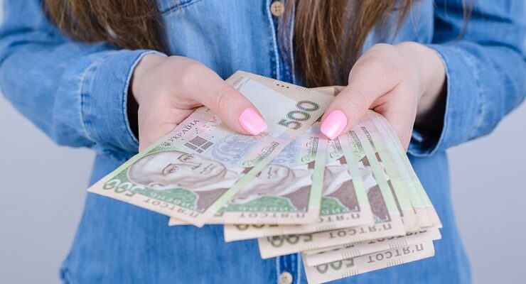 Кабмін оновив правила преміювання топ-чиновників: з’явився новий вид виплат