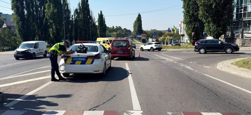 Медики добу боролися за її життя: у Рівному внаслідок ДТП загинула пенсіонерка