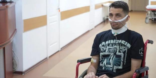 Нацгвардієць, що дістався українських позицій з перерізаним горлом, загадковим чином зник із лікарні в Дніпрі