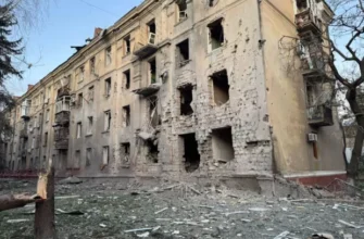 Росія вдарила бомбами по центру Краматорська, багато людей поранено (фото)