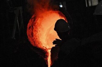 Російські металурги на межі: в РФ спрогнозували перетворення галузі на “купу іржавого металу”