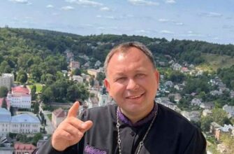 Чи обов’язково хоронити людину в одязі: священник дав неочікувану відповідь