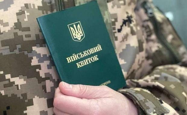 “Тернистий шлях”: Чмут пояснив, куди “зникають” 20 тис. мобілізованих в Україні щомісяця