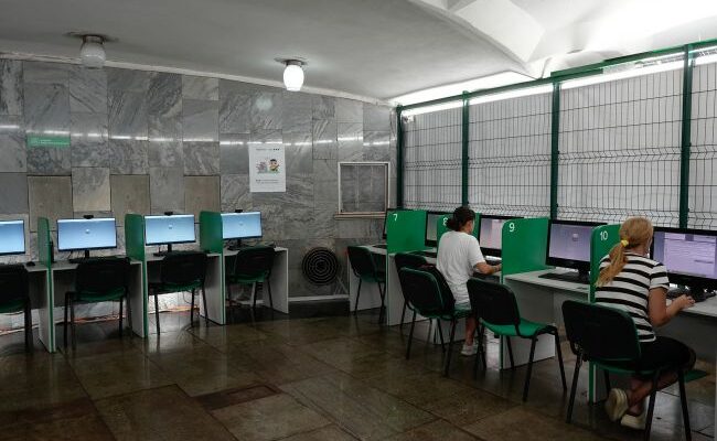 В Україні оновили тести з ПДР: що треба знати майбутнім водіям перед іспитом