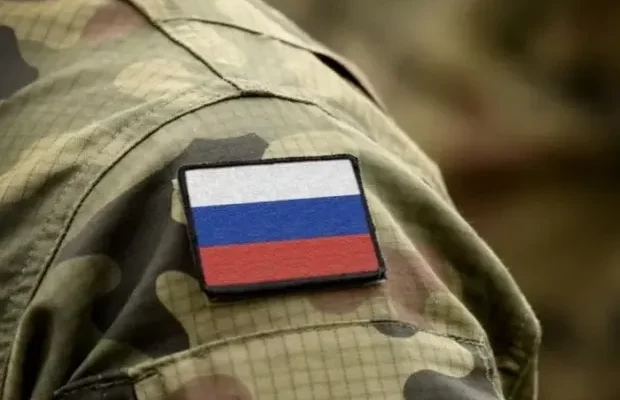 Заявили, що “зник безвісти”: Російські чиновники приховали від родини, що окупант повернувся з полону